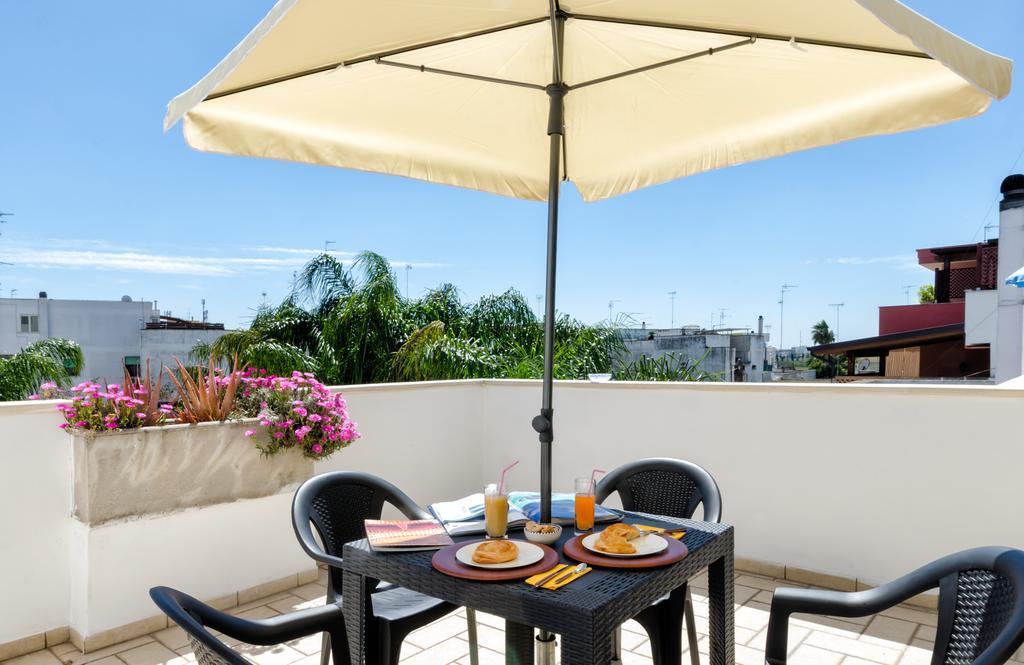 B&B L'Antica Rimessa Λέτσε Εξωτερικό φωτογραφία