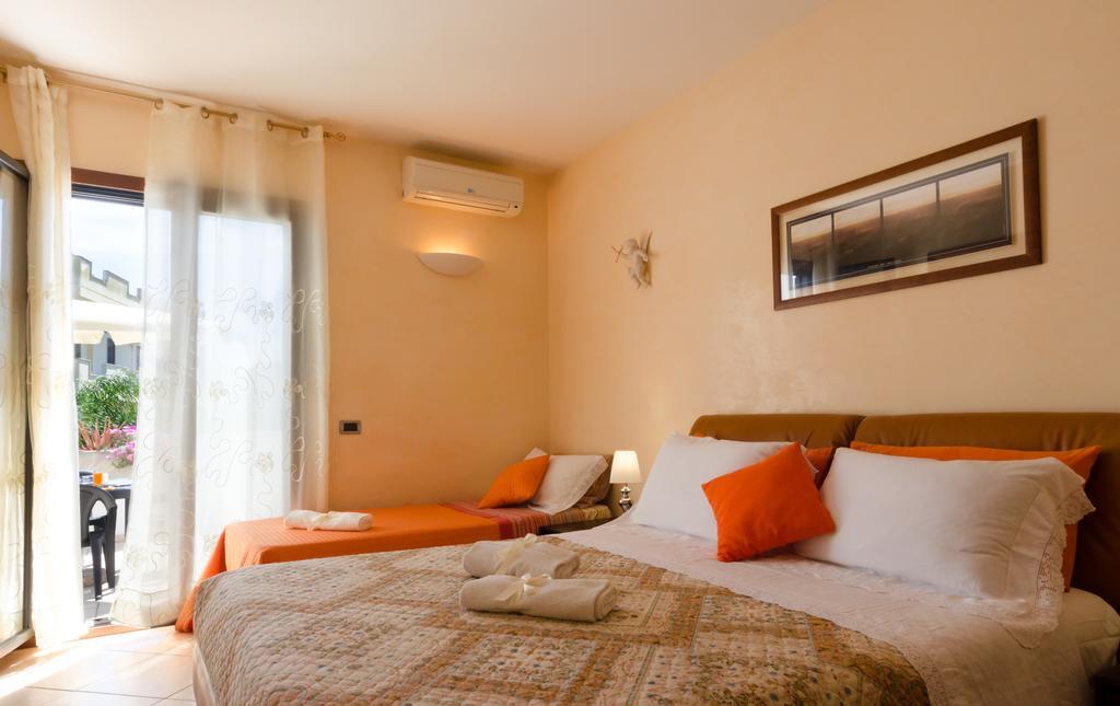 B&B L'Antica Rimessa Λέτσε Εξωτερικό φωτογραφία
