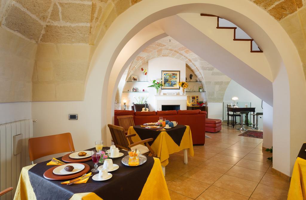 B&B L'Antica Rimessa Λέτσε Εξωτερικό φωτογραφία