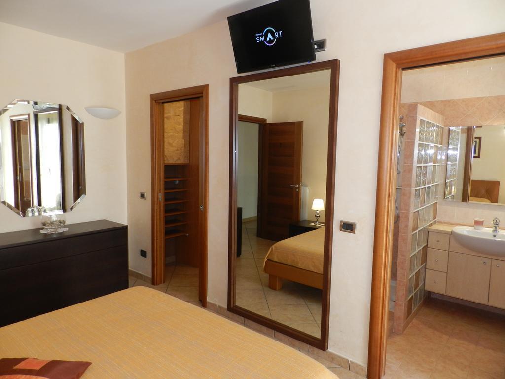 B&B L'Antica Rimessa Λέτσε Εξωτερικό φωτογραφία