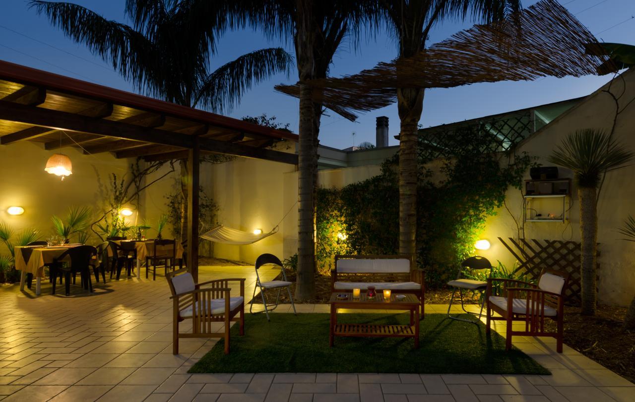 B&B L'Antica Rimessa Λέτσε Εξωτερικό φωτογραφία